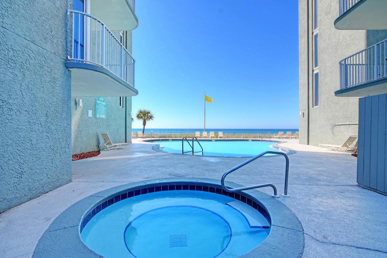 Long 204 Apartment *
